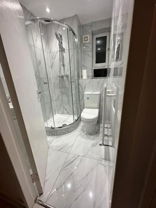 3 Bedroom Flat Kings Cross London Exteriör bild
